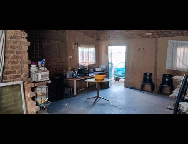 0 BEDROOM HOUSE FOR SALE IN BRAM FISCHERVILLE